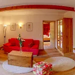 Serviced Licht Lägenhetshotell Kitzbühel