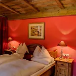 Aparthotel Serviced Licht 4*