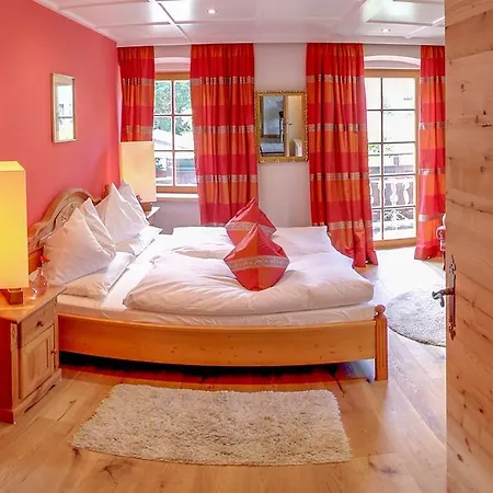 Serviced Licht Kitzbühel