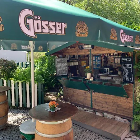 Serviced Licht كيتزبوهيل