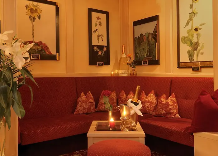 Serviced Licht アパートホテル